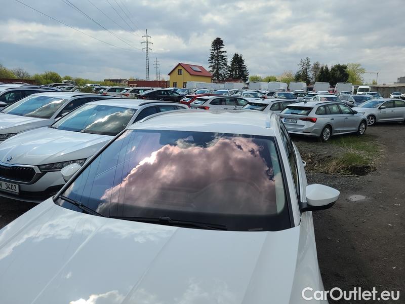  Skoda  Octavia  Combi (NX3)(2020) Oct.Co1.5TSI CNG 130 Style AT #1