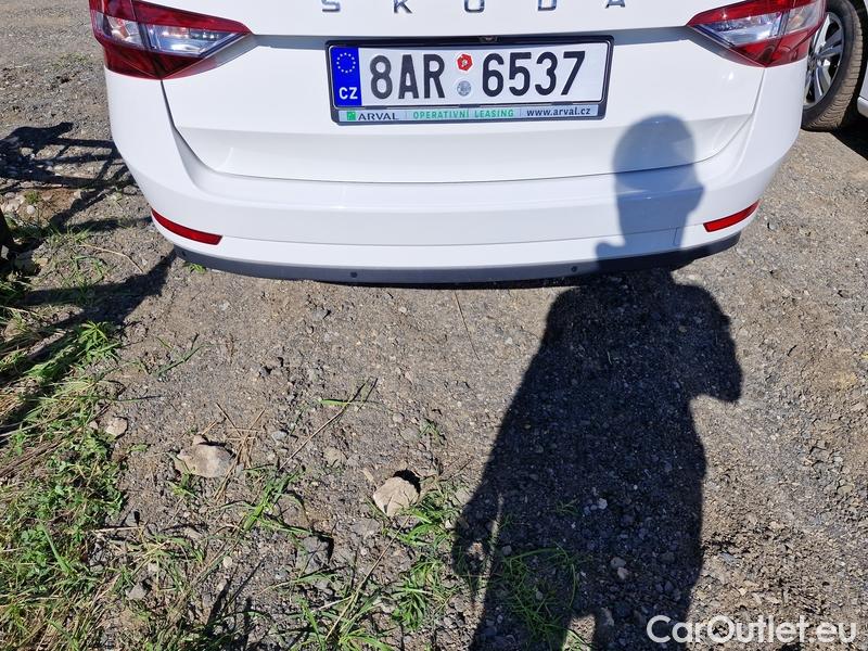  Skoda  Superb  Combi (3V5)(2015) Su.C.2.0TDI 147 4x4 Style Aut #24