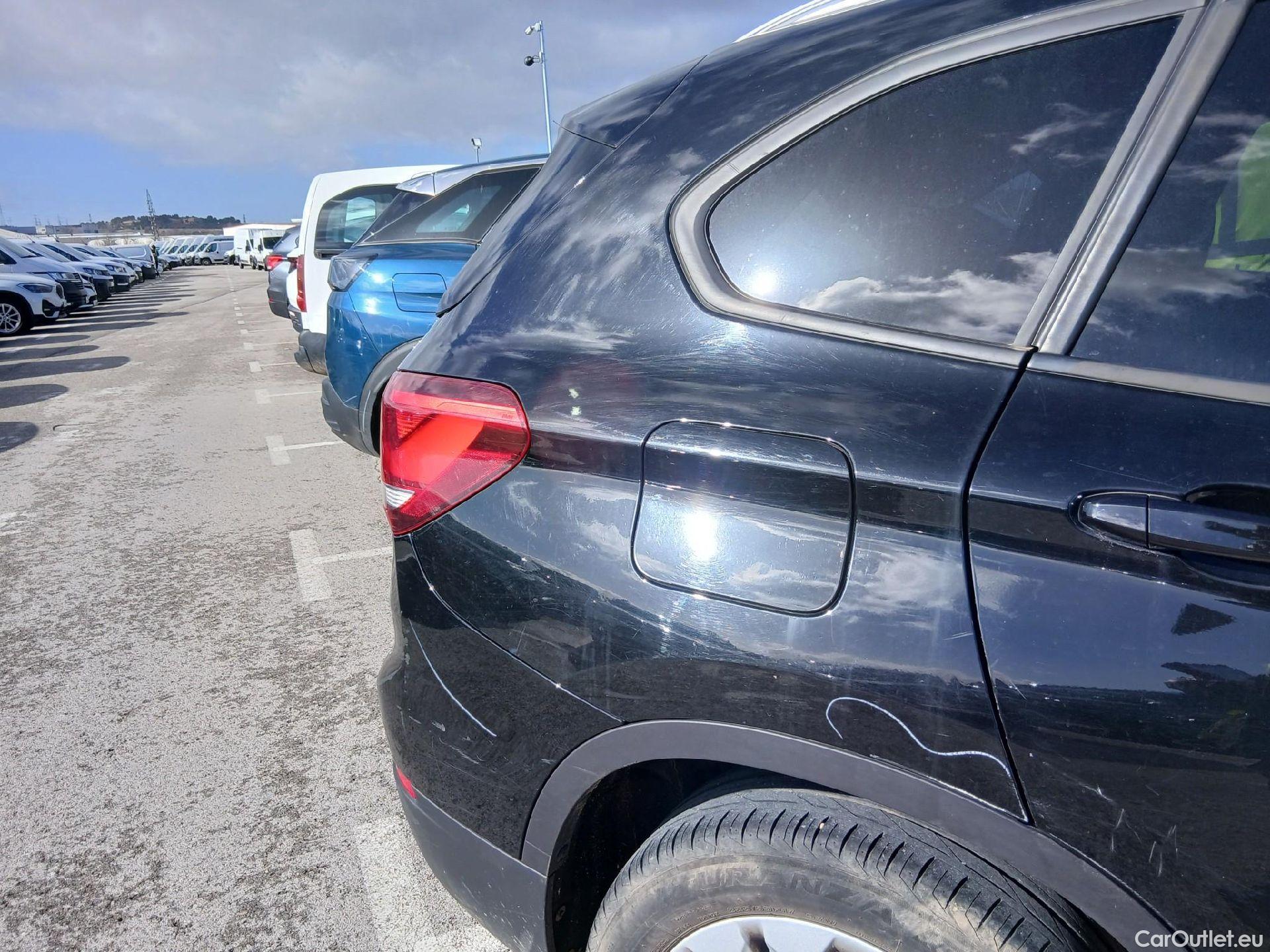  Bmw  X1 BMW  / 2019 / 5P / todoterreno sDrive18dA Corporate #42