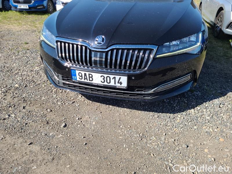  Skoda  Superb  2 (2008) Supe.FL2.0TDI 110 Style AT #2