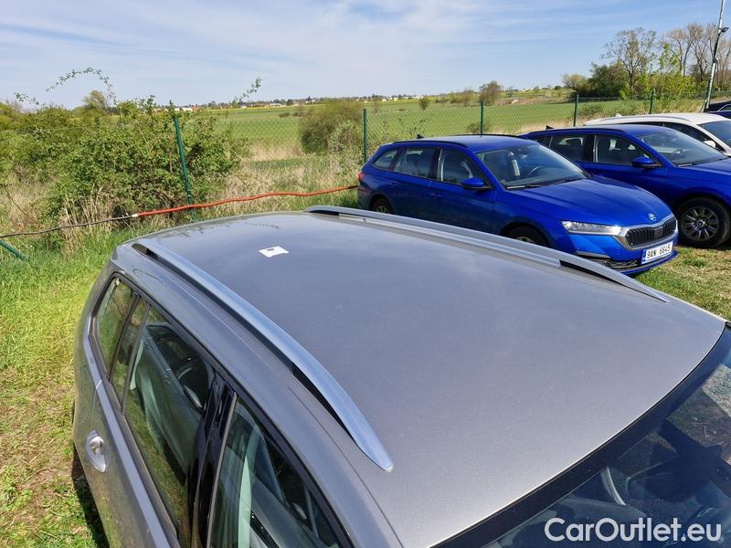  Volkswagen  Golf  VIII (CD1) (2019) Var 1.0TSI 85 Marat.Edit. #15