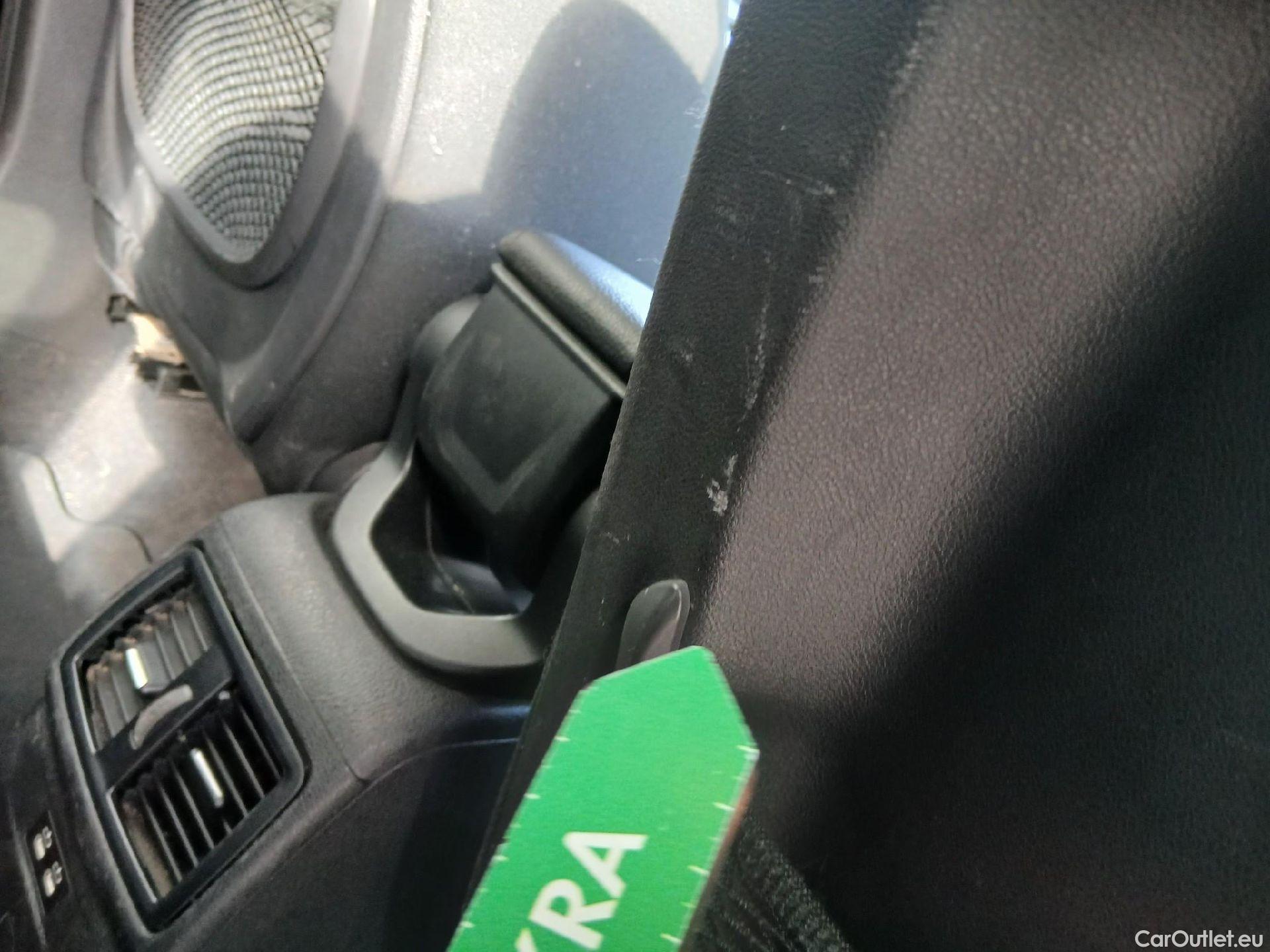  Bmw  X1 BMW  / 2019 / 5P / todoterreno sDrive18dA Corporate #47