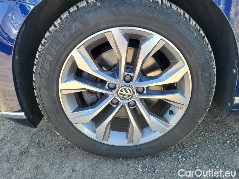  Volkswagen  Passat  Variant (CB5) (2019) Pas.Var.2.0TDI 110 HL AT #8