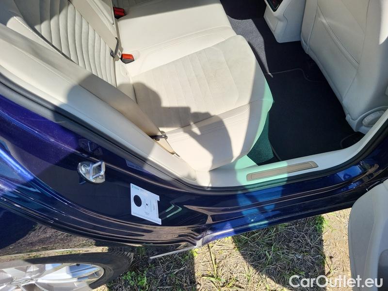  Volkswagen  Passat  Variant (CB5) (2019) Pas.Var.2.0TDI 110 HL AT #22