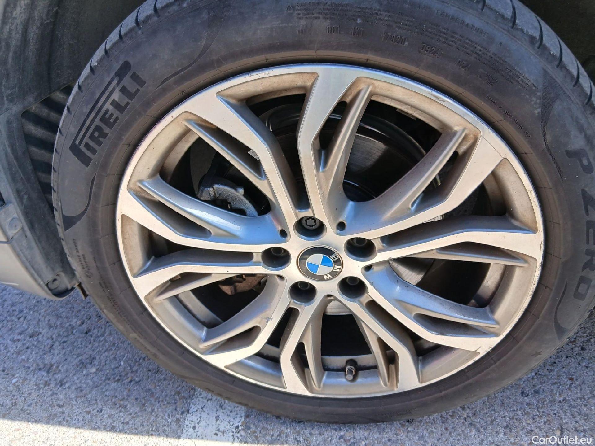  Bmw  X1 BMW  sDrive18i (CX2) #12