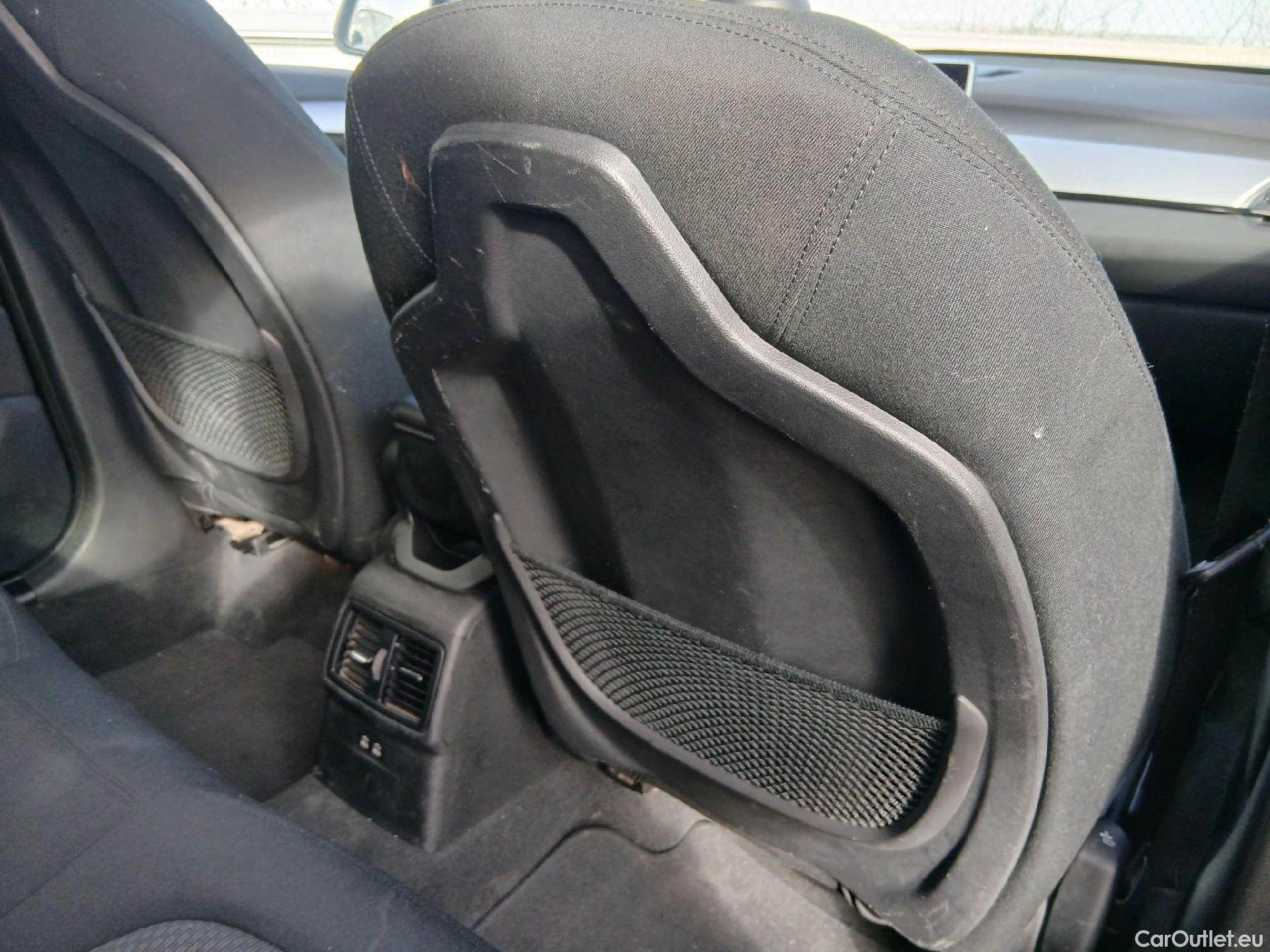  Bmw  X1 BMW  / 2019 / 5P / todoterreno sDrive18dA Corporate #48