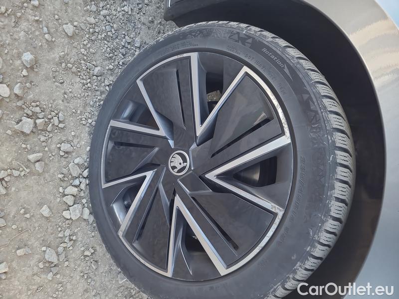 Skoda  Superb  2 (2008) Supe.FL2.0TDI 110 Style AT #21