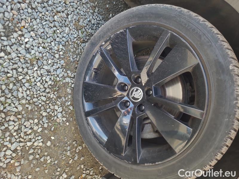  Skoda  Superb  2 (2008) Supe.FL2.0TDI 140 SLine 4x4 AT #17