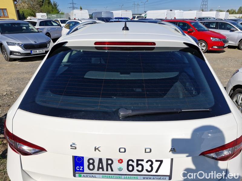  Skoda  Superb  Combi (3V5)(2015) Su.C.2.0TDI 147 4x4 Style Aut #27