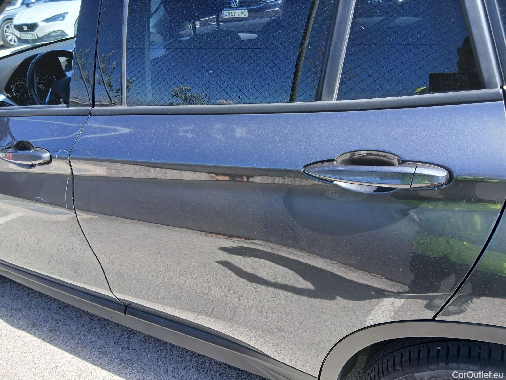 Bmw  X1 BMW  sDrive18i (CX2) #16