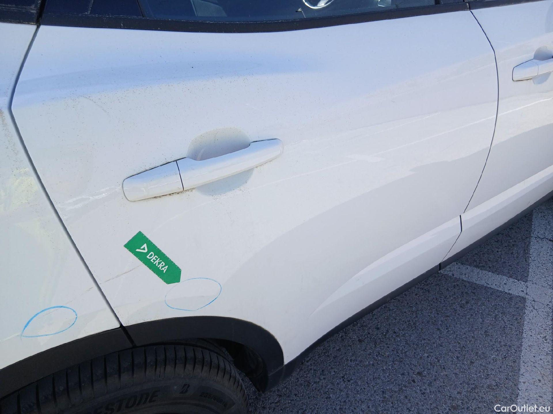 Jaguar  E-PACE JAGUAR  / 2017 / 5P / todoterreno 2.0D 132kW 4WD #37