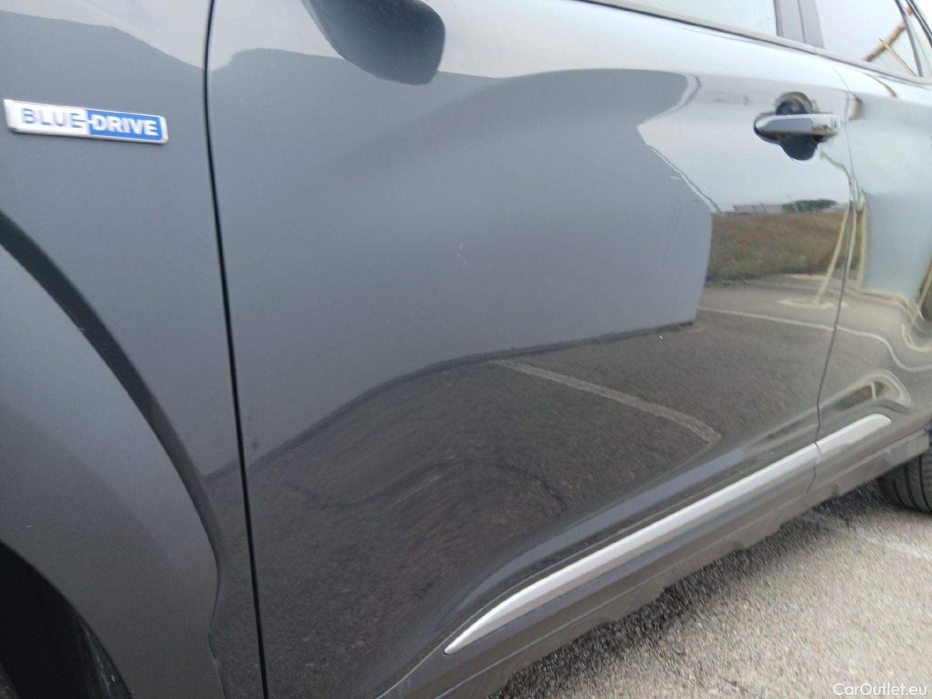  Hyundai  Konna HYUNDAI Kona / 2017 / 5P / todoterreno 1.6 GDI HEV Tecno Red DT #8