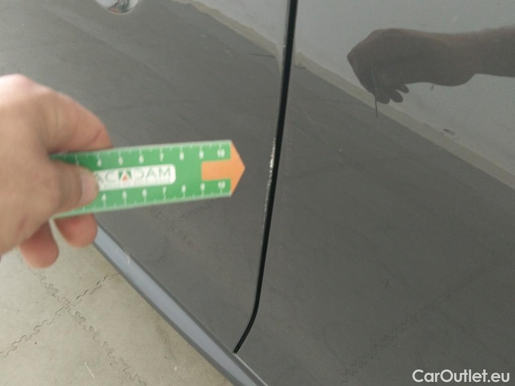  Mini  Cooper MINI MINI / 2014 / 3P / berlina con portón JOHN  WORKS #10