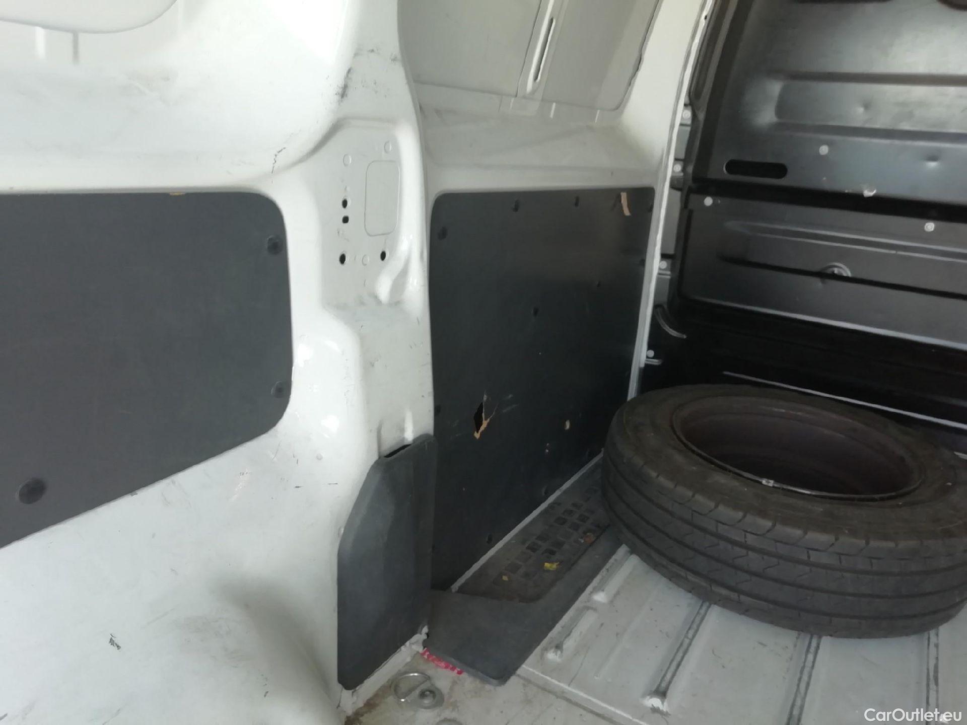  Citroen  Jumpy CITROEN  / 2016 / 4P / furgón Furgón Talla M BlueHDi 100 S&S 6v #8