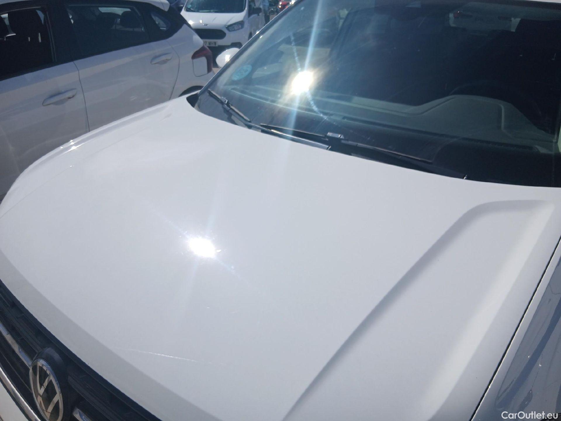  Volkswagen  T-CROSS VOLKSWAGEN  / 2018 / 5P / todoterreno Advance 1.0 TSI 81kW (110CV) #7