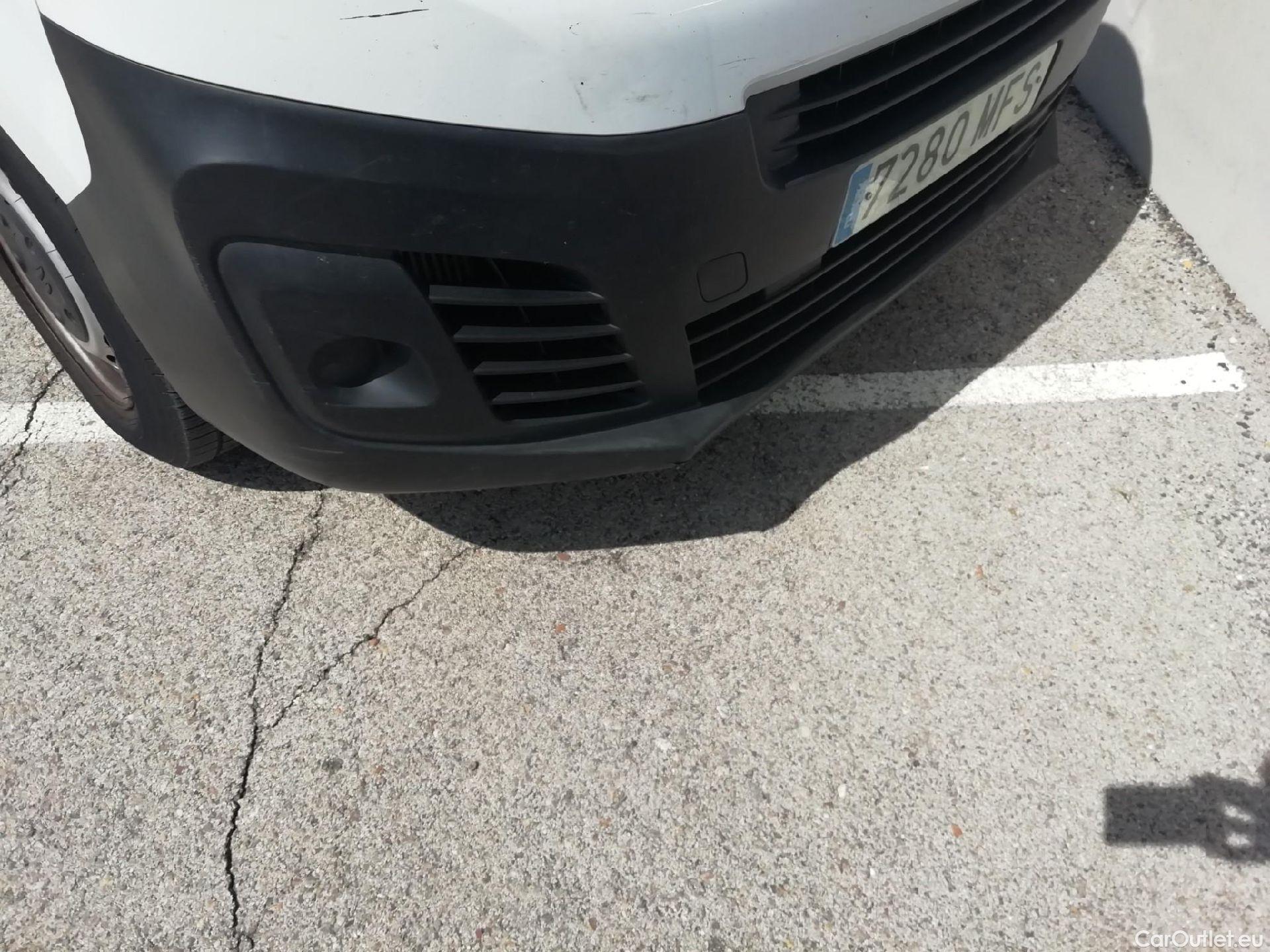  Citroen  Jumpy CITROEN  / 2016 / 4P / furgón Furgón Talla M BlueHDi 100 S&S 6v #22
