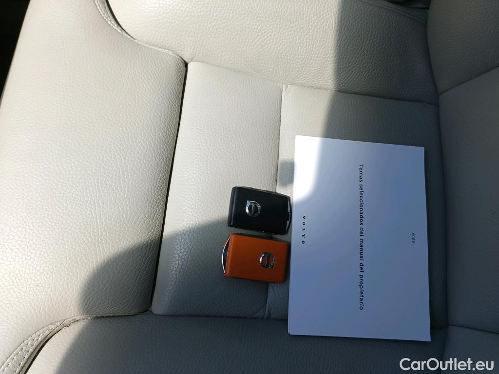  Volvo  XC60 VOLVO  / 2017 / 5P / todoterreno 2.0 B4 D AWD Inscription Auto #25