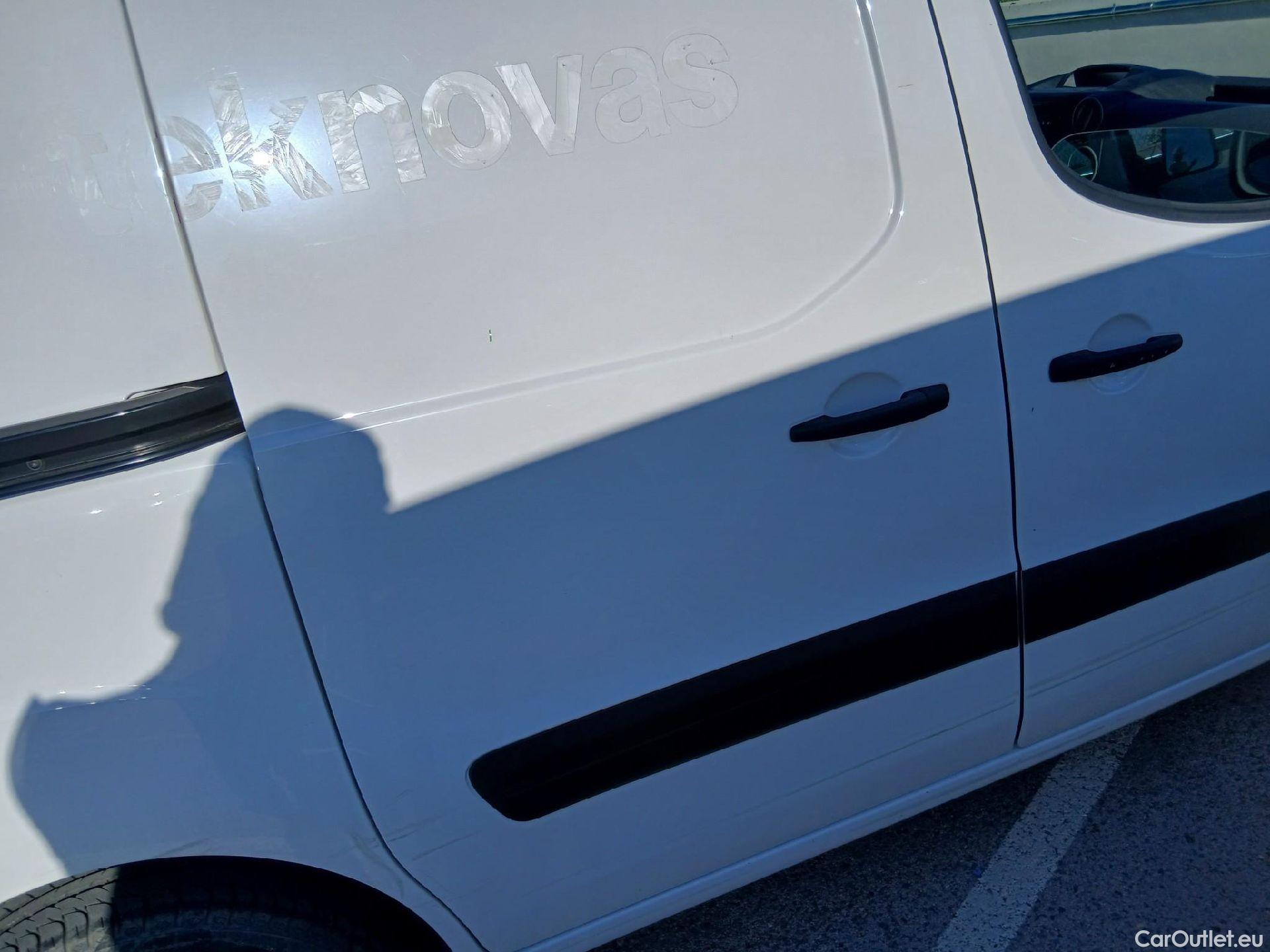  Citroen  Berlingo CITROEN  BlueHDi 100 CV #19