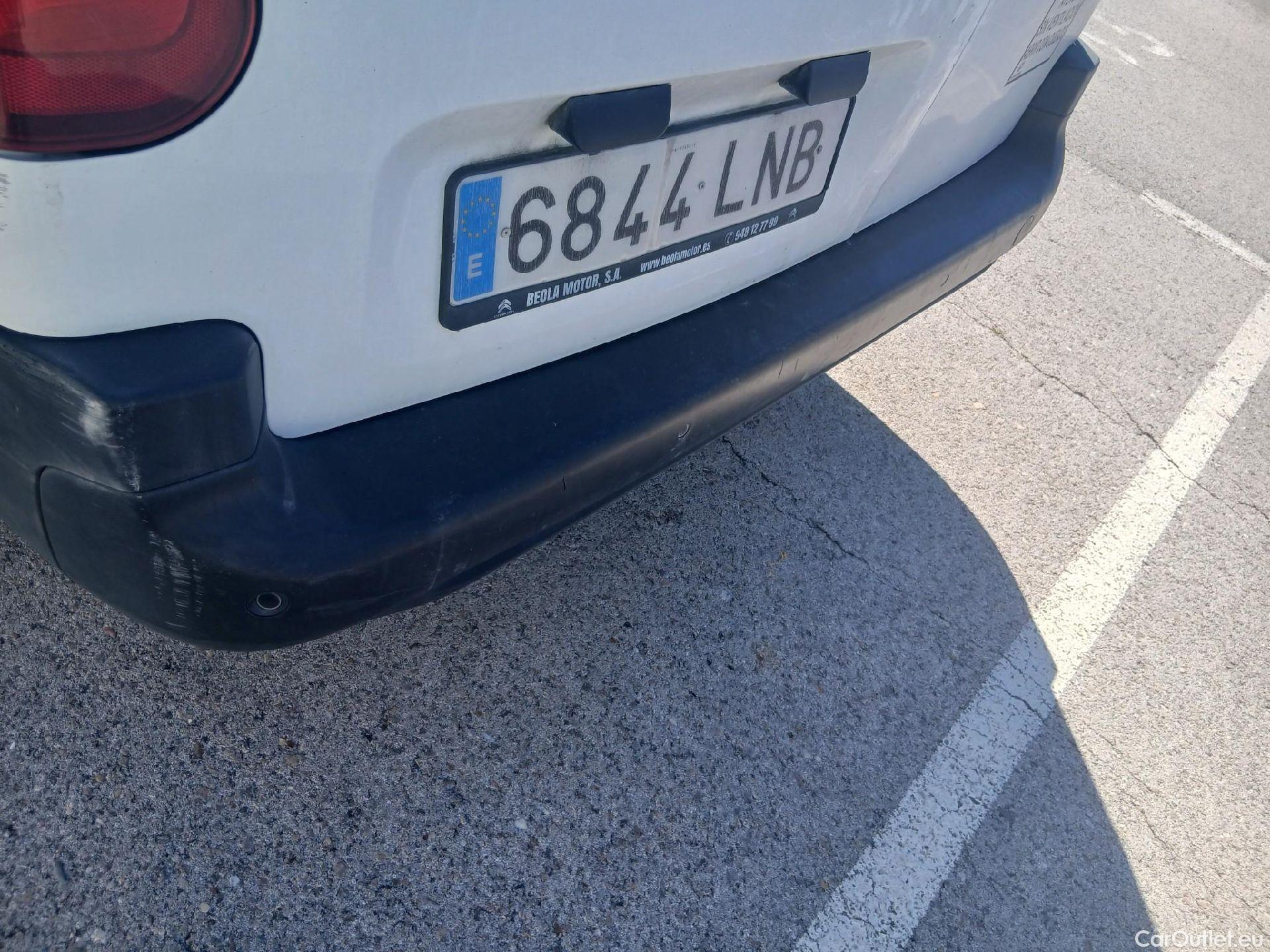  Citroen  Berlingo CITROEN  / 2018 / 4P / furgón derivado de turismo Talla XL BlueHDi 100 CLUB #33