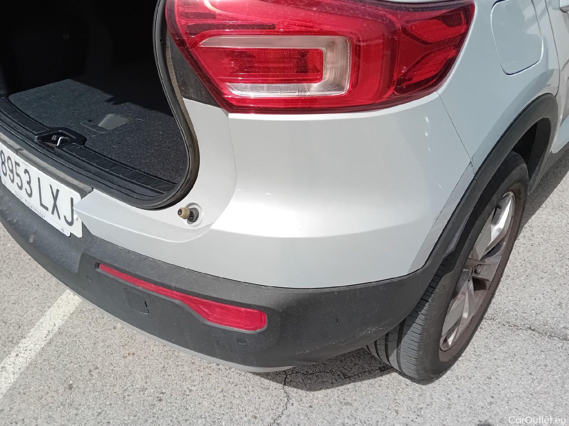  Volvo  XC 40 VOLVO XC40 / 2017 / 5P / todoterreno 2.0 B3 G Momentum Pro Auto #30