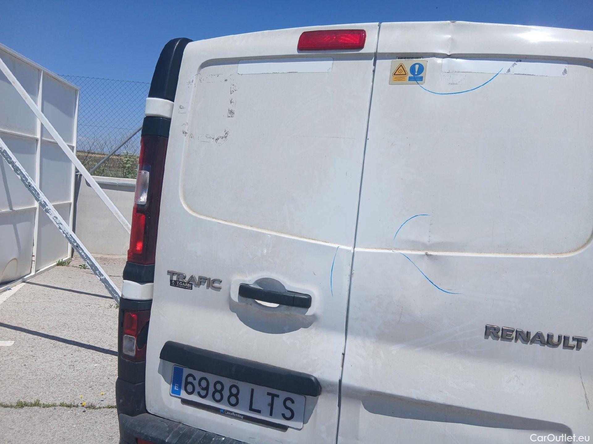  Renault  Trafic RENAULT  / 2019 / 4P / furgón Furgón 29 L2H1 Energy BluedCi 107 kW #32