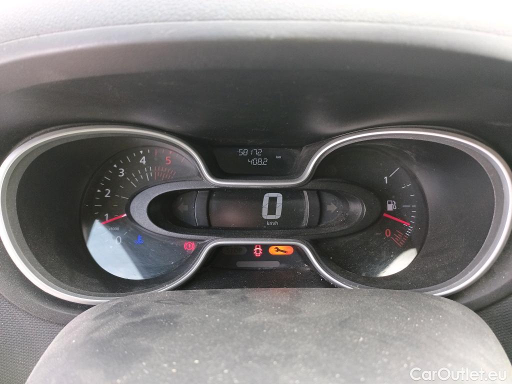  Renault  Trafic RENAULT  / 2019 / 4P / furgón Furgón 27 L1H1 Energy BluedCi 88 kW #57