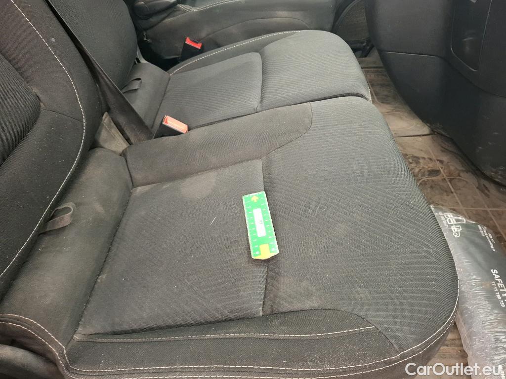  Renault  Trafic RENAULT  / 2019 / 4P / Fourgon tole FG GCF L2H1 1200 Energy dCi 145 BVA #13