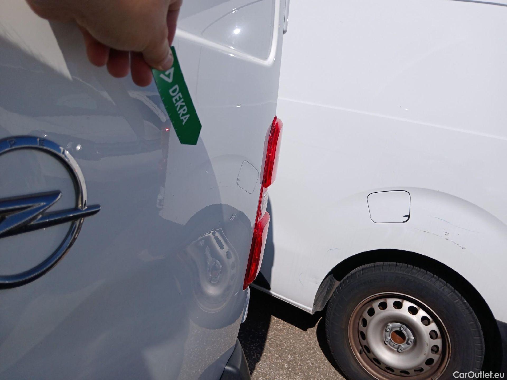  Opel  Vivaro OPEL  / 2019 / 4P / furgón 1.5 Diésel 88kW (120CV) M Std Express #29