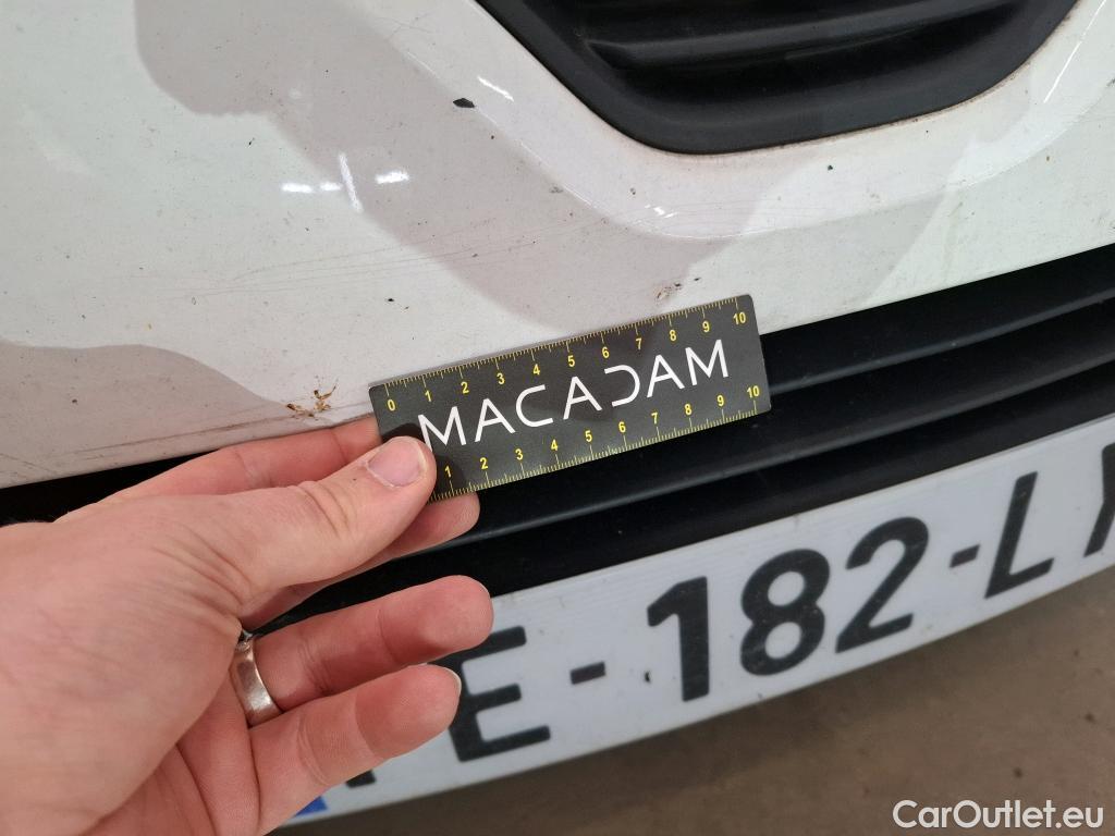  Renault  Clio  IV Air MediaNav 1.5 dCi 75CV BVM5 E6 #18