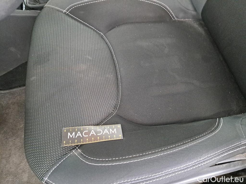  Renault  Clio  IV Air MediaNav 1.5 dCi 90CV BVM5 E6 #50