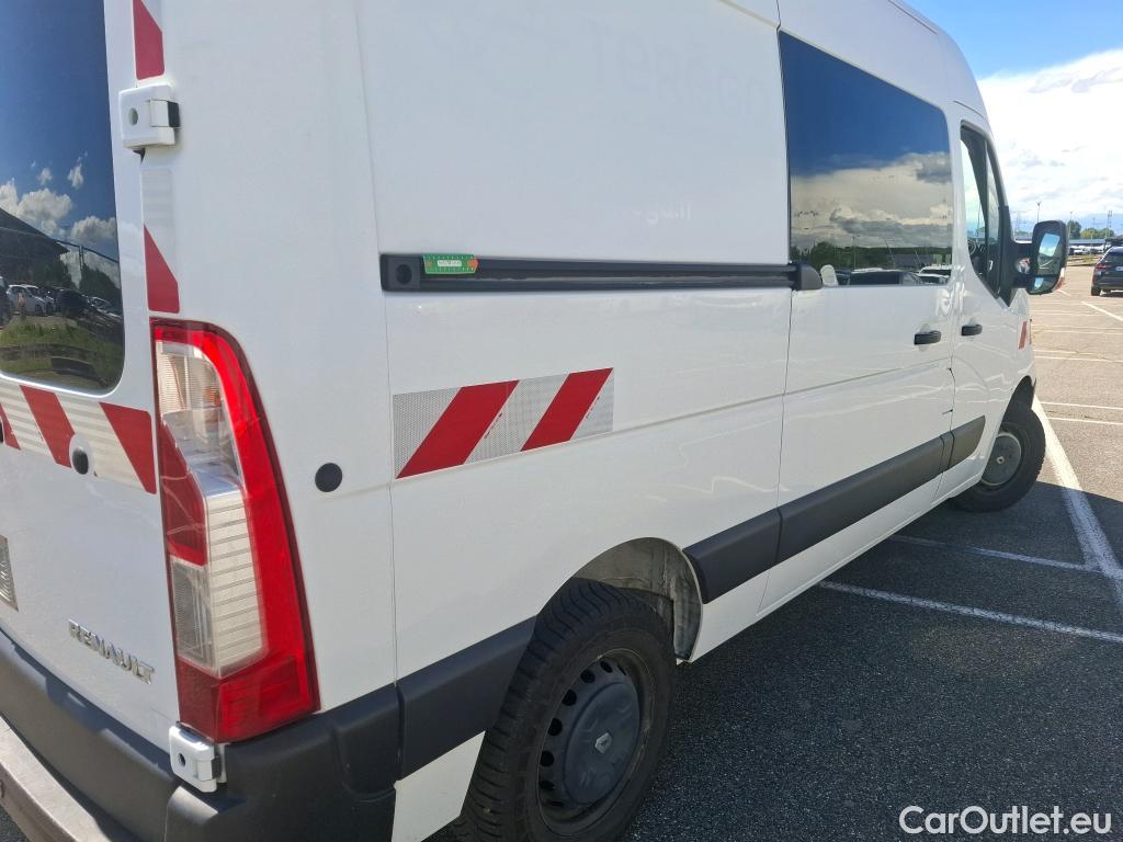  Renault  Master  III Fourgon L2H2 3 5 Grand Confort dCi #27