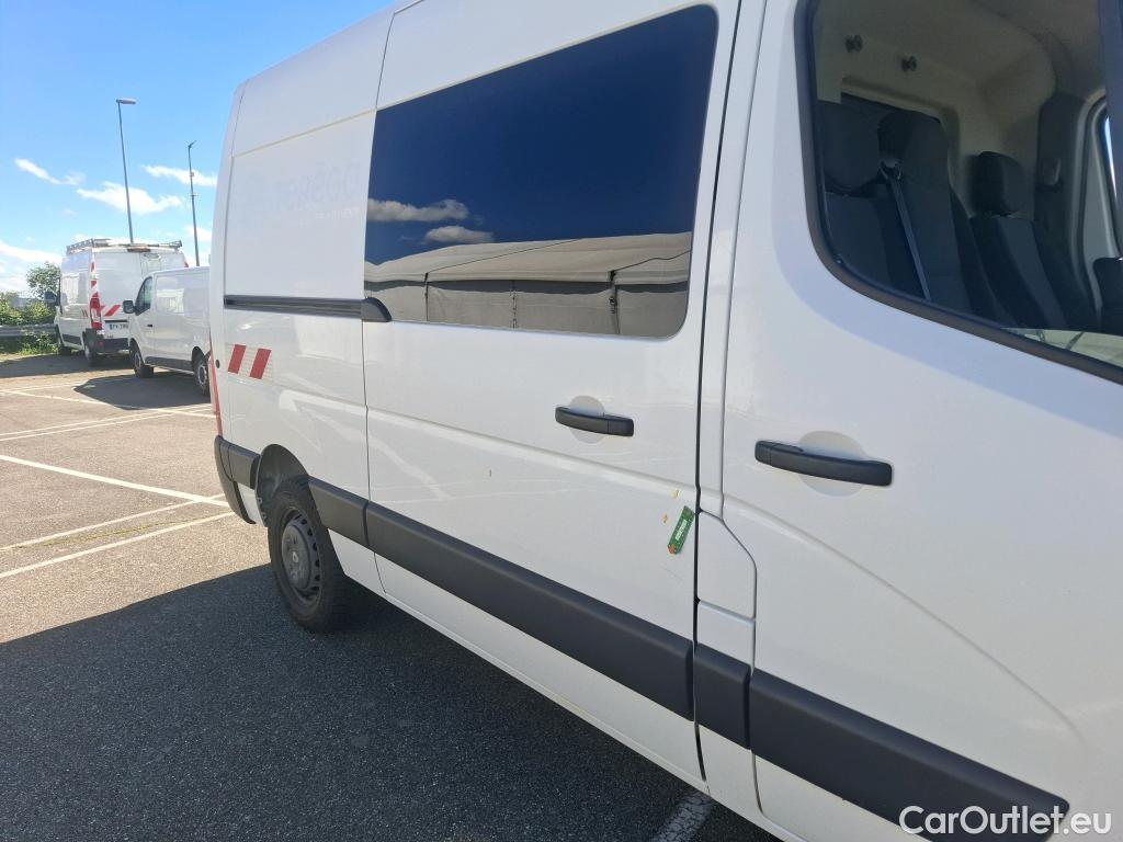  Renault  Master  III Fourgon L2H2 3 5 Grand Confort dCi #35