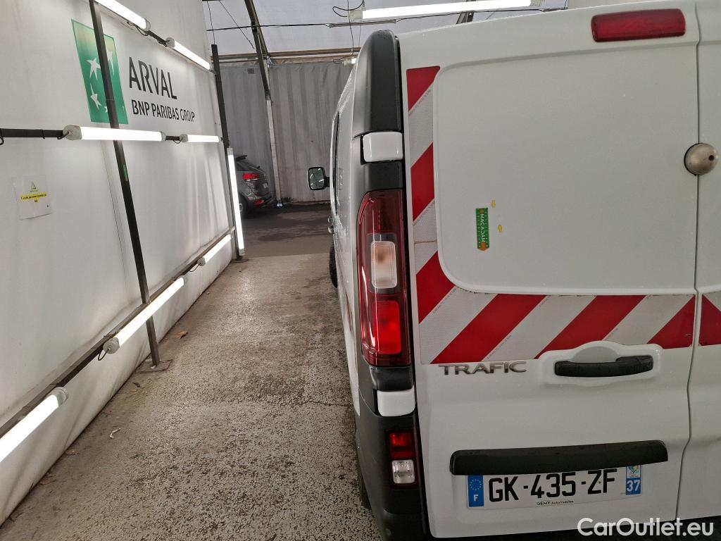 Renault  Trafic RENAULT  / 2021 / 4P / Fourgon tôlé CA GCF L2H1 3T Blue dCi 130 #27