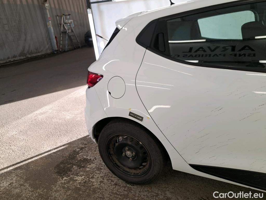  Renault  Clio  IV Air MediaNav 1.5 dCi 90CV BVM5 E6 #15