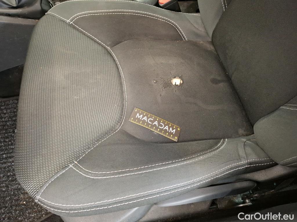  Renault  Clio  IV Air MediaNav 1.5 dCi 75CV BVM5 E6 #9