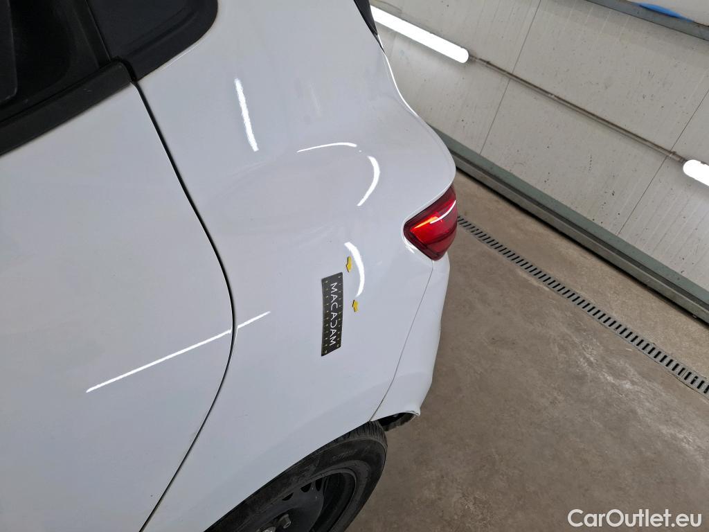  Renault  Clio  IV Air MediaNav 1.5 dCi 75CV BVM5 E6 #44