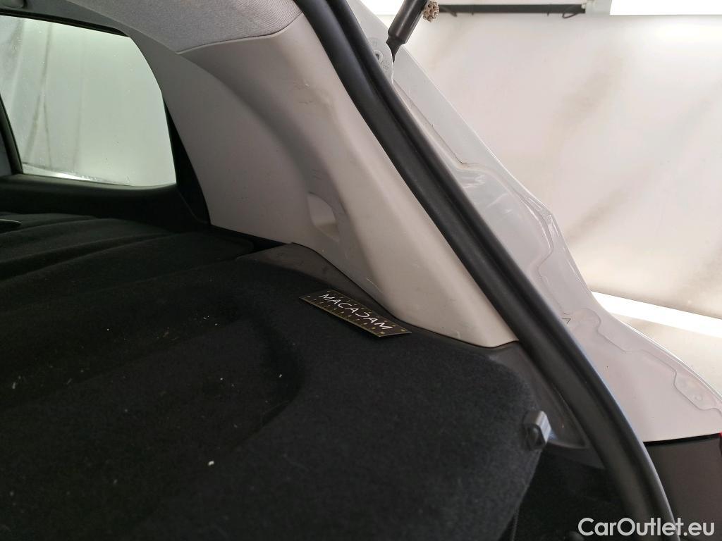  Renault  Clio  IV Air MediaNav 1.5 dCi 90CV BVM5 E6 #44