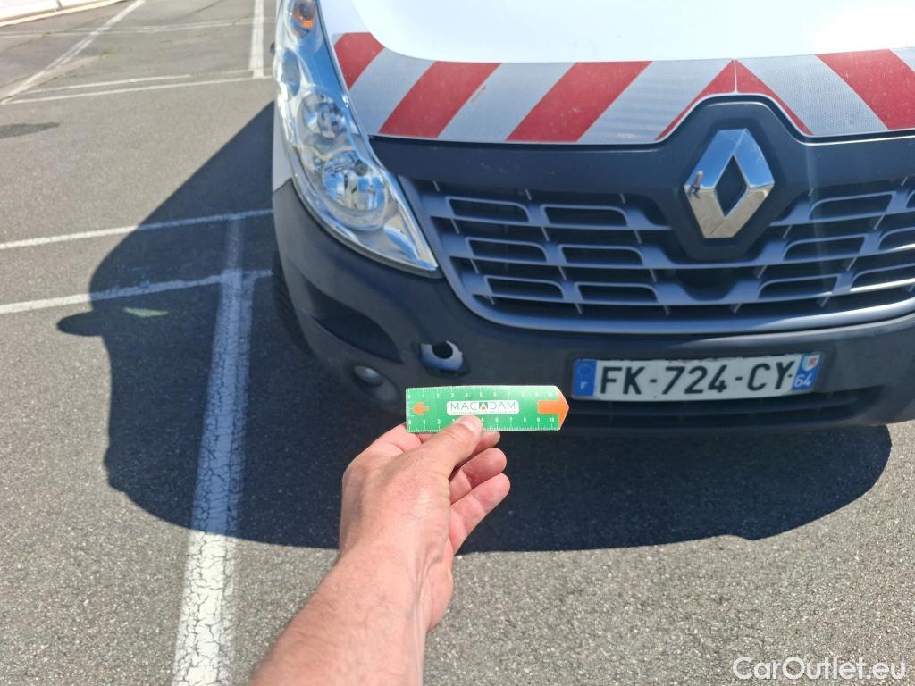  Renault  Master  III Fourgon L2H2 3 5 Grand Confort dCi #23