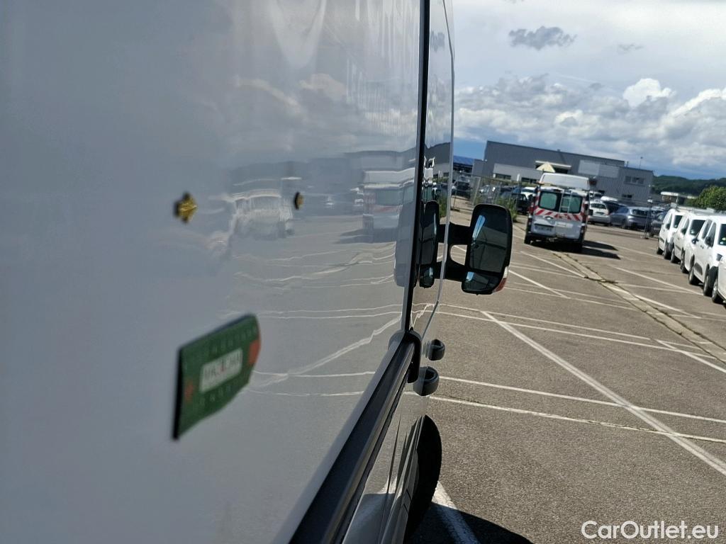  Renault  Master  III Fourgon L2H2 3 5 Grand Confort dCi #3
