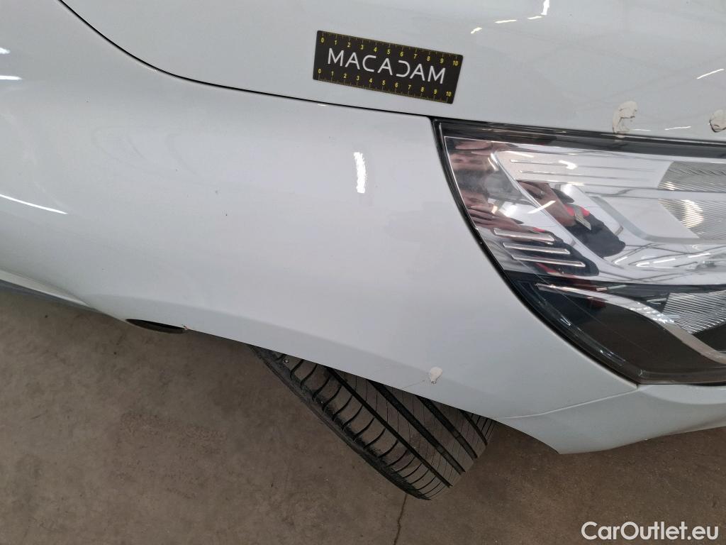  Renault  Clio  IV Air MediaNav 1.5 dCi 75CV BVM5 E6 #26