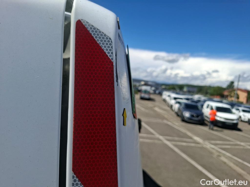  Renault  Master  III Fourgon L2H2 3 5 Grand Confort dCi #11