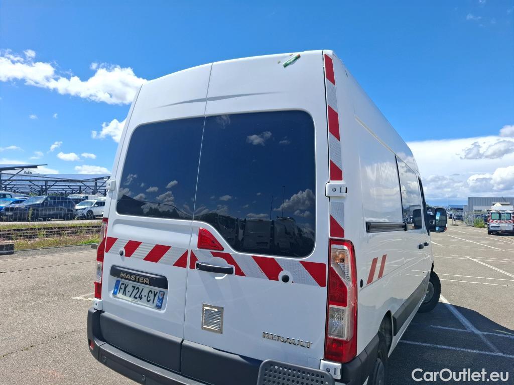  Renault  Master  III Fourgon L2H2 3 5 Grand Confort dCi #19