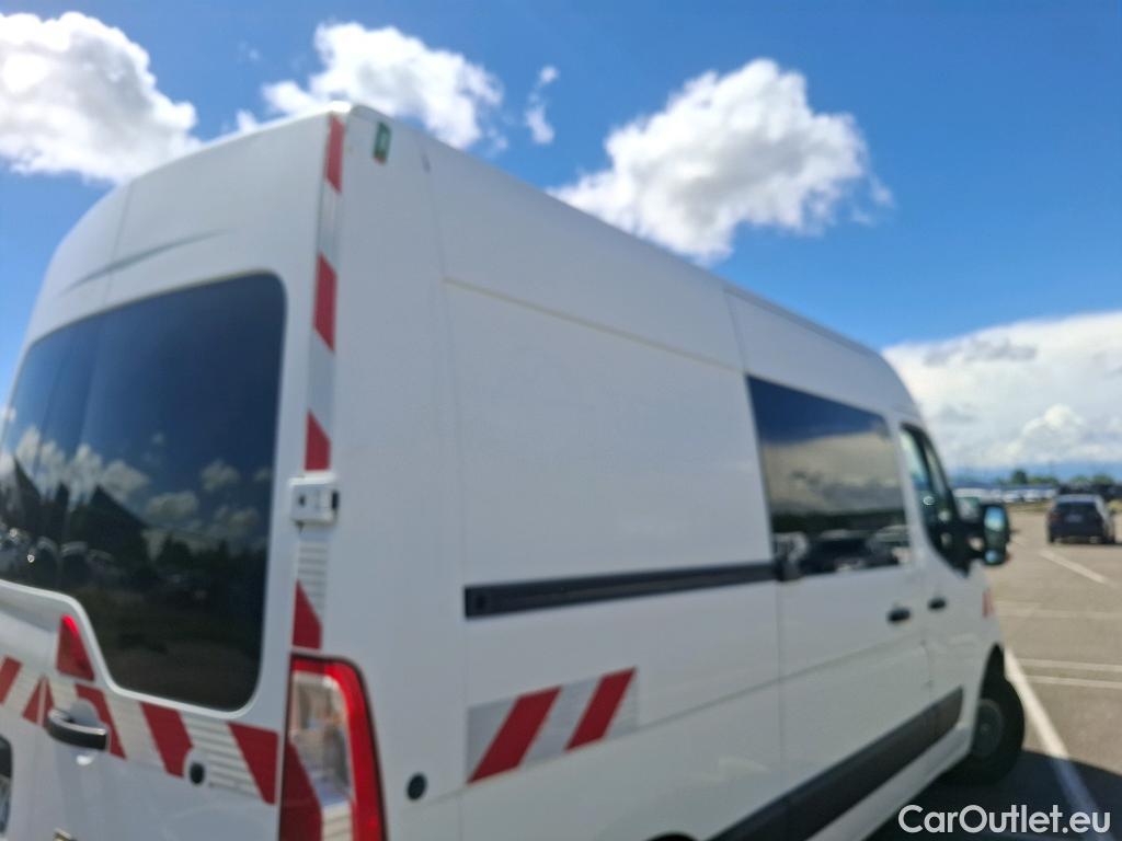  Renault  Master  III Fourgon L2H2 3 5 Grand Confort dCi #8