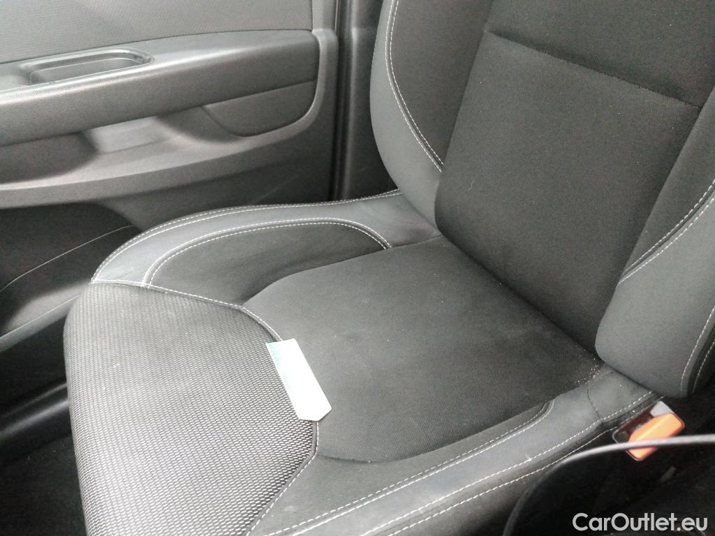  Renault  Clio  IV Air MediaNav 1.5 dCi 75CV BVM5 E6 #83