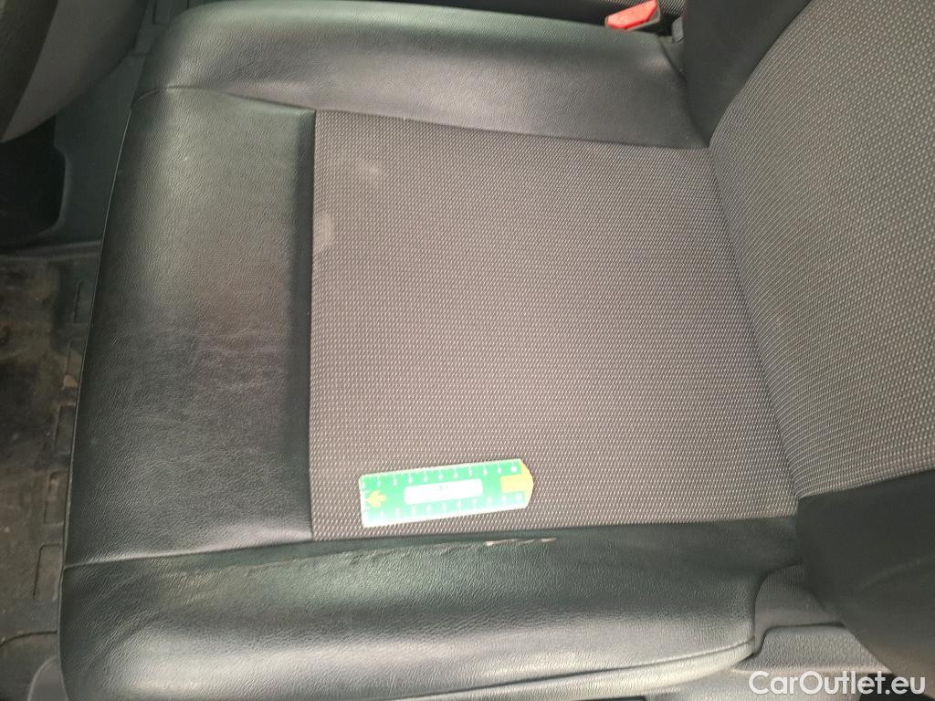  Peugeot  Expert  Fourgon Asphalt L2 2.0 HDi 150CV BVM6 E6dT #16