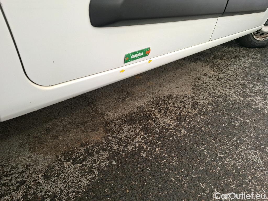  Peugeot  Partner PEUGEOT  VU 4p Fourgonnette BHDI 100 S&S STANDARD 1000KG PREMIUM #22
