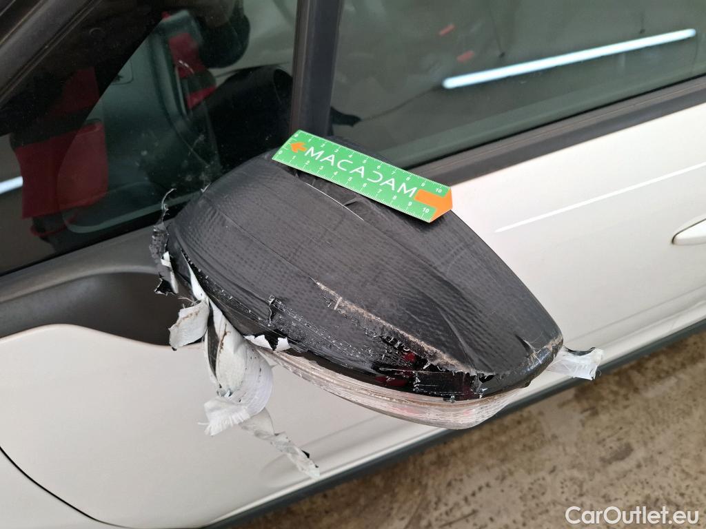  Citroen  C3  Société Feel 1.5 BlueHDI 100CV BVM6 E6d #51