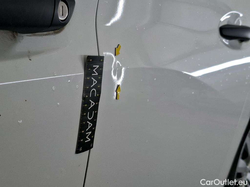  Peugeot  208  Premium 1.5 HDi 100CV BVM6 E6d #11