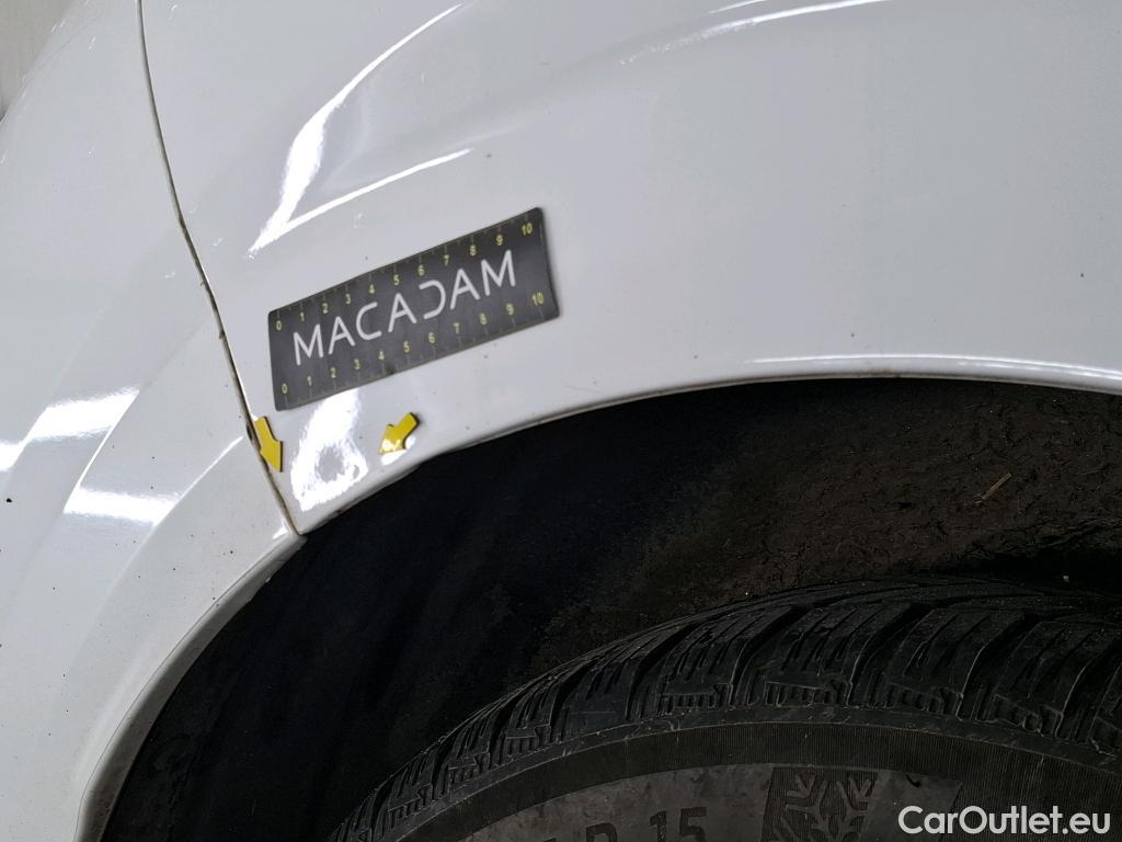  Peugeot  208  Premium 1.5 HDi 100CV BVM6 E6d #13