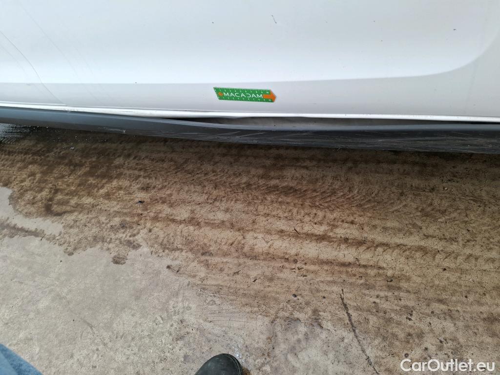  Citroen  C3  Société Feel 1.5 BlueHDI 100CV BVM6 E6d #30
